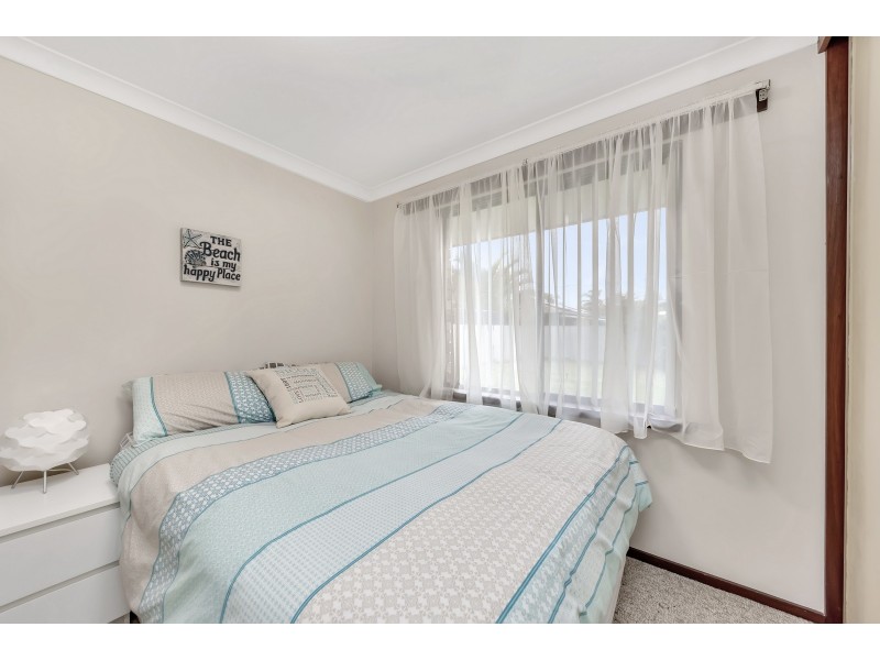 12 Erindoon Way, Waikiki WA 6169