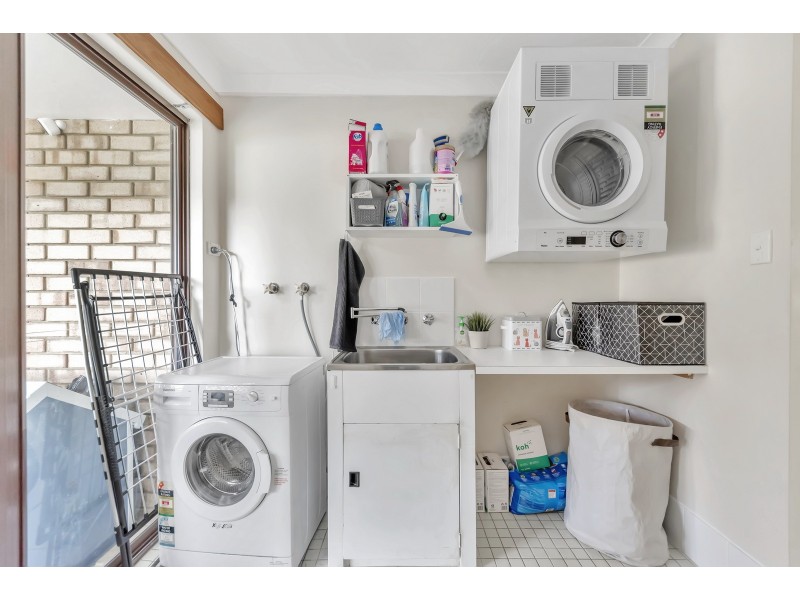 12 Erindoon Way, Waikiki WA 6169