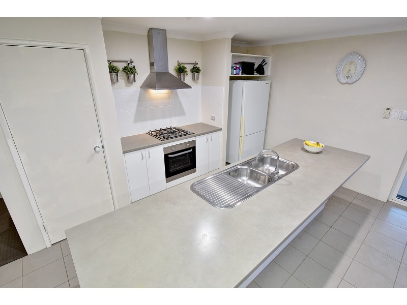 114 Boomerang Loop, Banksia Grove WA 6031