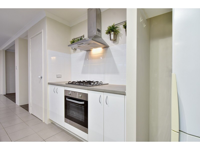 114 Boomerang Loop, Banksia Grove WA 6031