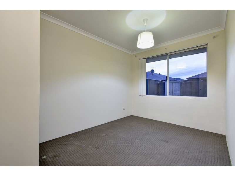 114 Boomerang Loop, Banksia Grove WA 6031