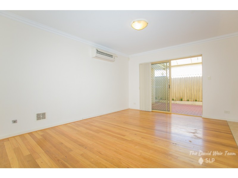 4/11 Almurta Way, Nollamara WA 6061