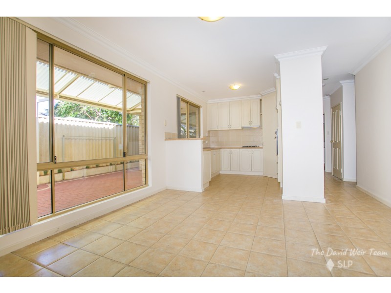 4/11 Almurta Way, Nollamara WA 6061