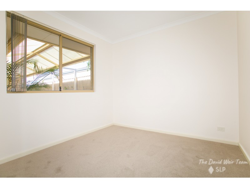 4/11 Almurta Way, Nollamara WA 6061