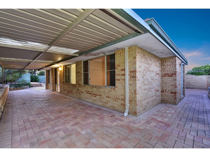 11 Balladong Loop, Carramar WA 6031