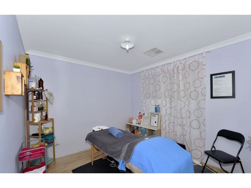 24 Wayside Court, Ravenswood WA 6208