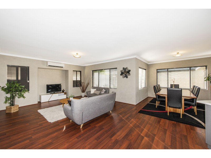 22 Cornforth Way, Piara Waters WA 6112