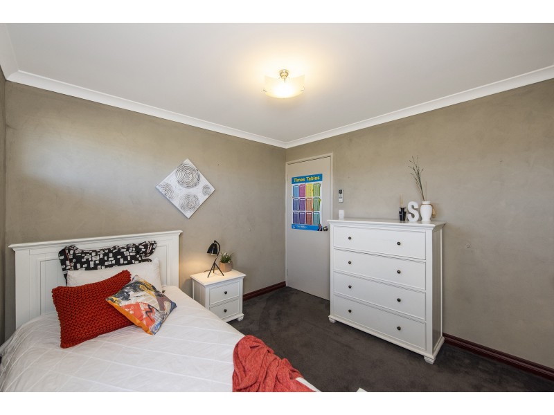 22 Cornforth Way, Piara Waters WA 6112