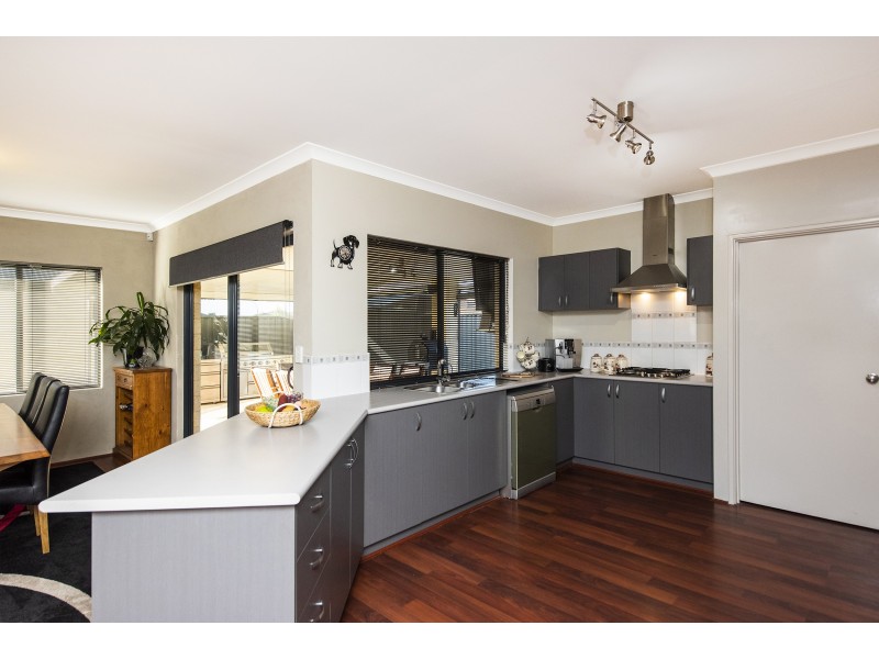 22 Cornforth Way, Piara Waters WA 6112