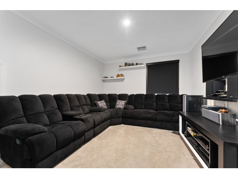 6 Ringtail Street, Banksia Grove WA 6031