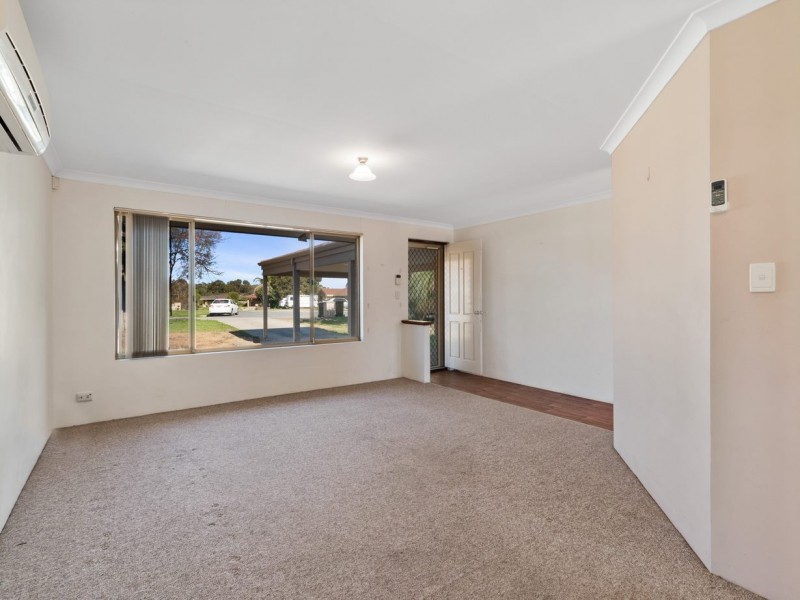 9 Dauphine Place, Joondalup WA 6027