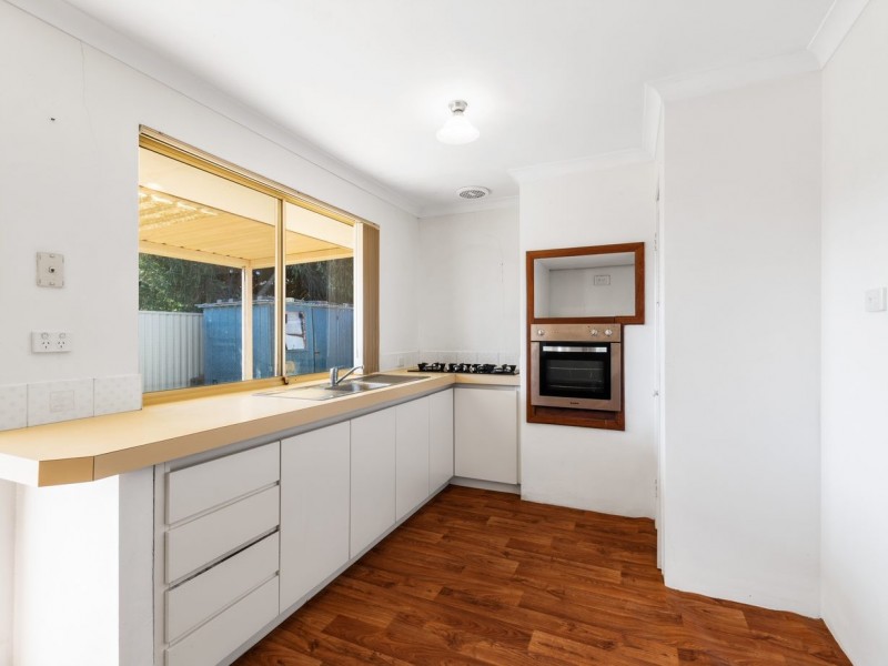 9 Dauphine Place, Joondalup WA 6027