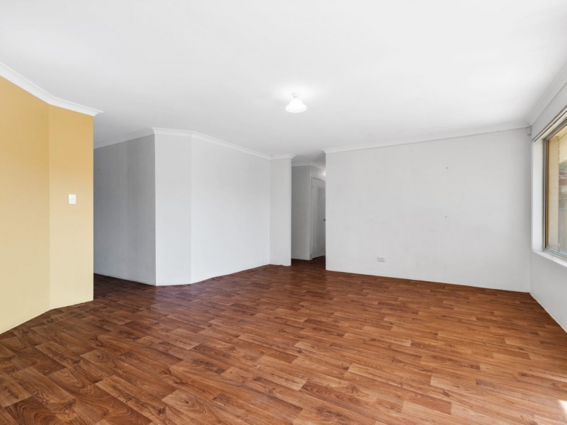 9 Dauphine Place, Joondalup WA 6027