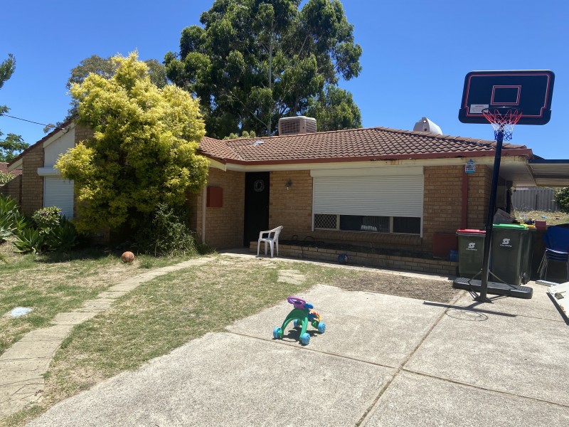 60 Dampier Loop, Mirrabooka WA 6061