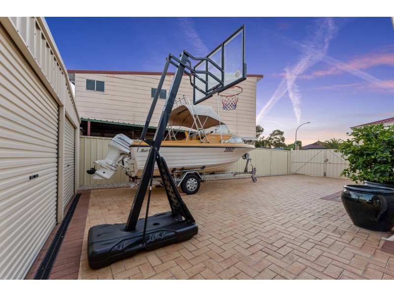 3 Shelter Cove, Banksia Grove WA 6031