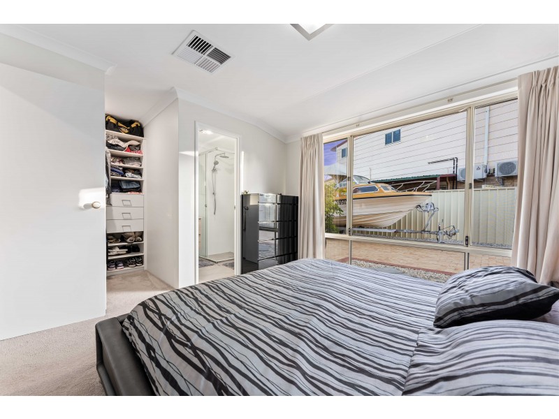 3 Shelter Cove, Banksia Grove WA 6031