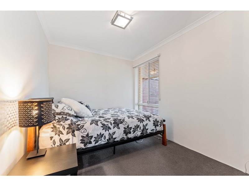 3 Shelter Cove, Banksia Grove WA 6031