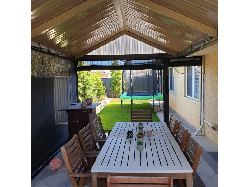 25 Girramay Road, Banksia Grove WA 6031