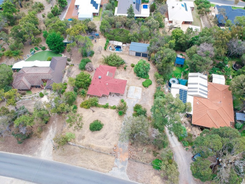 16 Homestead Drive, Wellard WA 6170