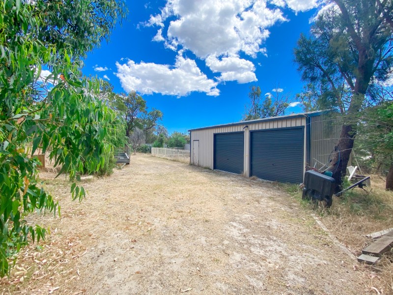 16 Homestead Drive, Wellard WA 6170