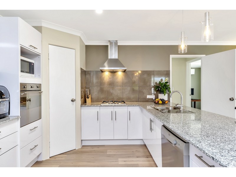 59 Maroubra Parade, Secret Harbour WA 6173