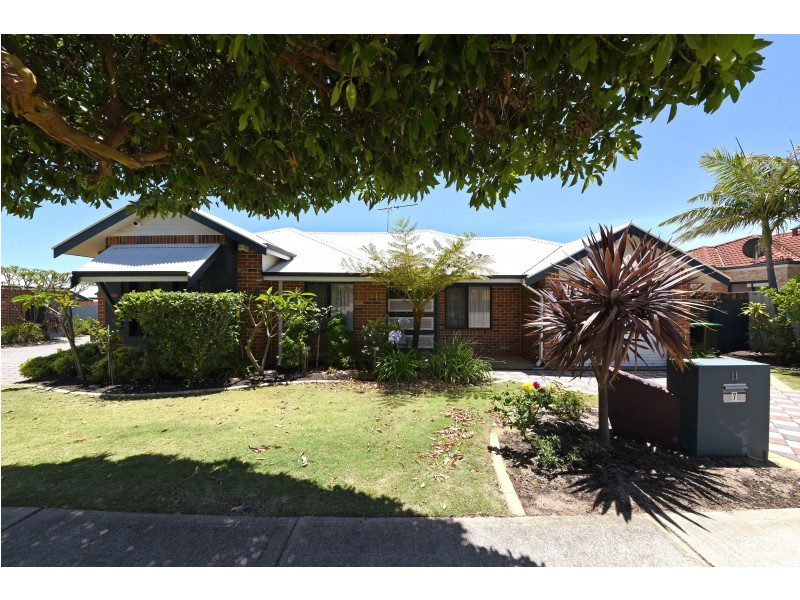 7/11 Crocker Way, Innaloo WA 6018