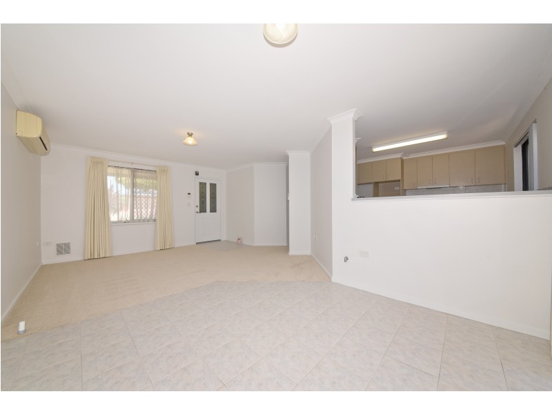 7/11 Crocker Way, Innaloo WA 6018