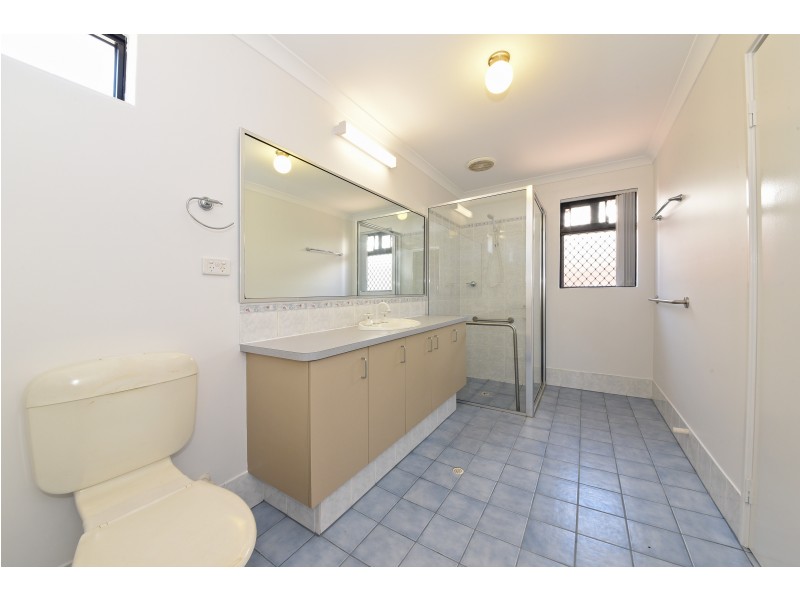 7/11 Crocker Way, Innaloo WA 6018