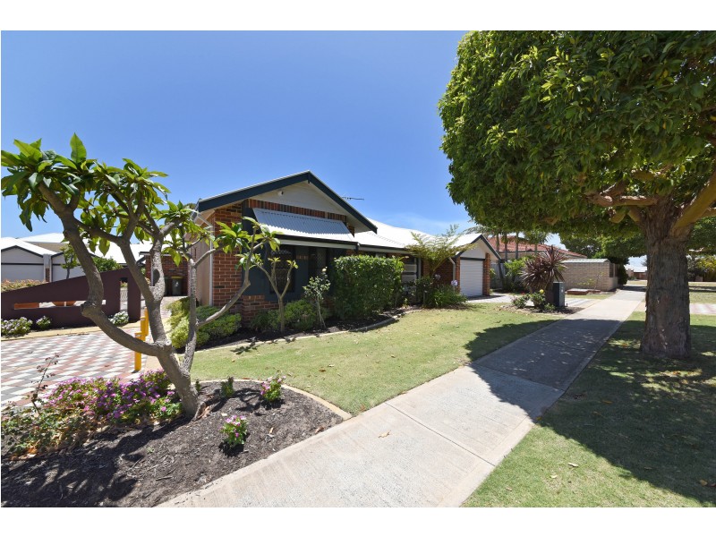 7/11 Crocker Way, Innaloo WA 6018