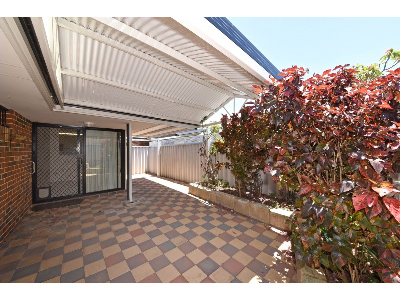 7/11 Crocker Way, Innaloo WA 6018