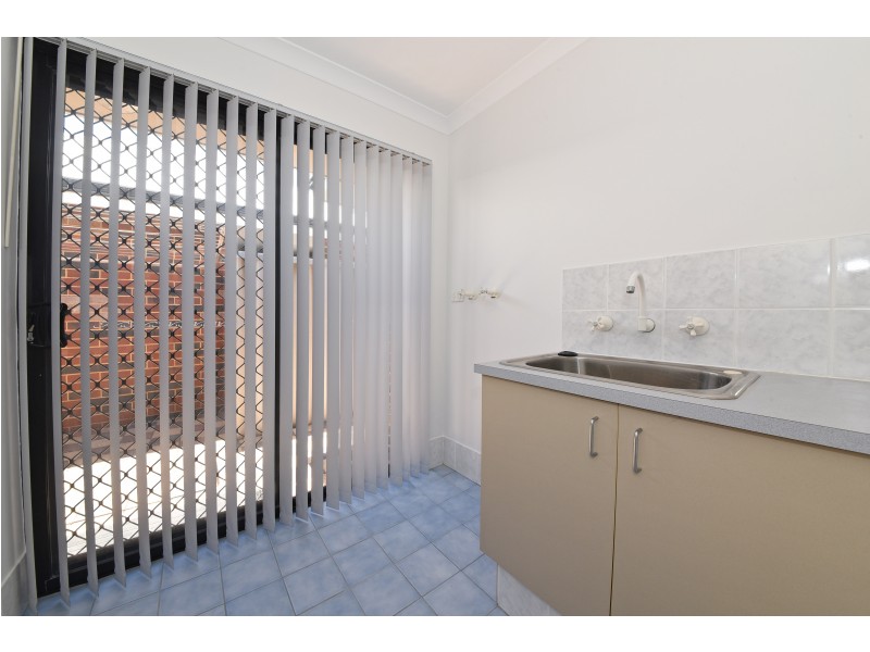 7/11 Crocker Way, Innaloo WA 6018