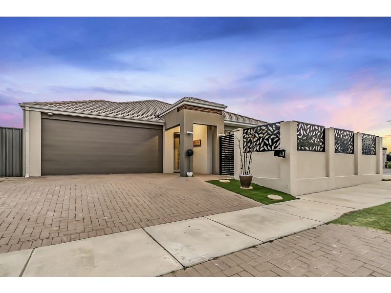 5 Featherleaf Elbow, Banksia Grove WA 6031