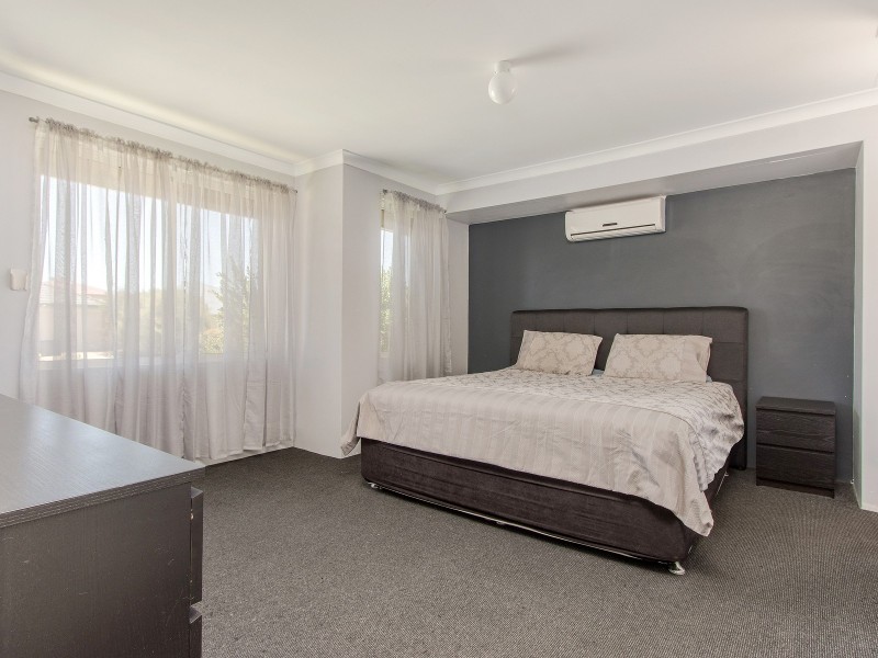 25 Wimbledon Street, Bertram WA 6167