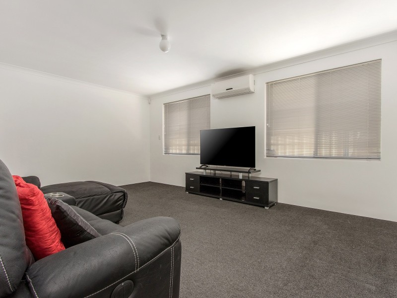 25 Wimbledon Street, Bertram WA 6167