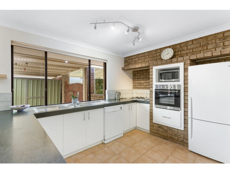 96 Plover Drive, Yangebup WA 6164