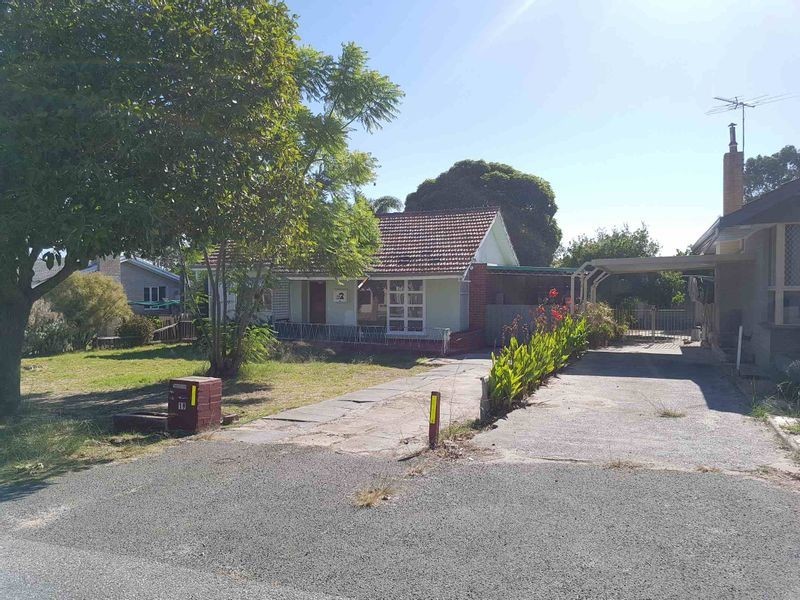 19 Quadea Way, Nollamara WA 6061