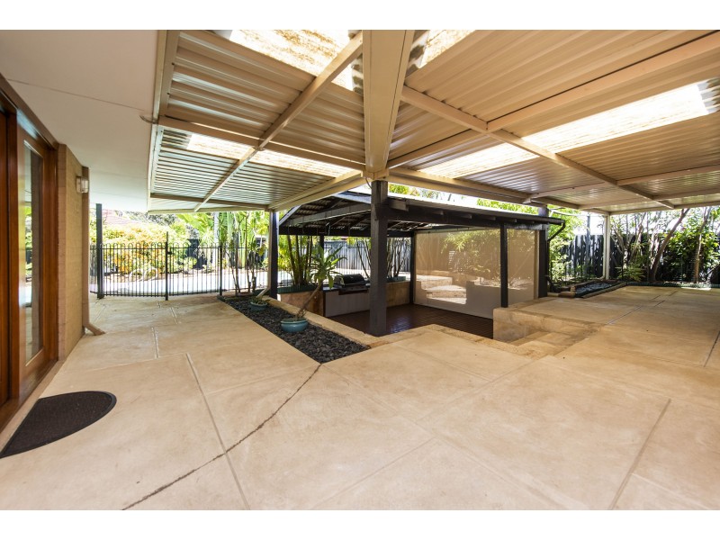 4 Bruce Court, Leeming WA 6149