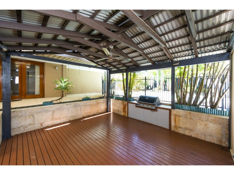 4 Bruce Court, Leeming WA 6149
