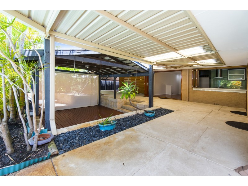 4 Bruce Court, Leeming WA 6149