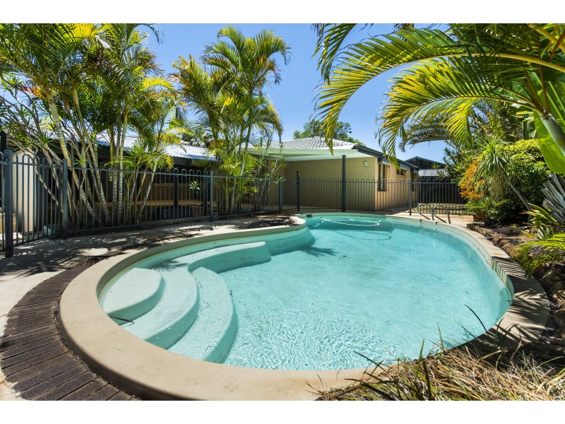 4 Bruce Court, Leeming WA 6149