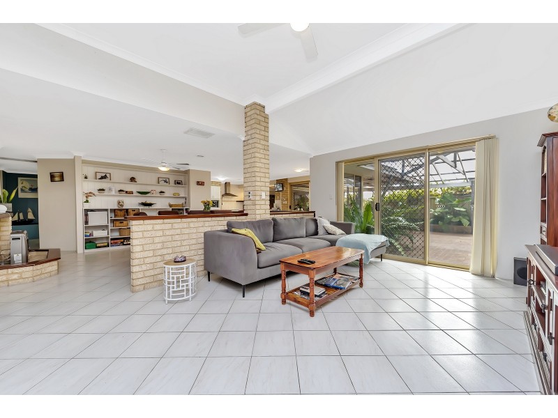 57 Grand Ocean Boulevard, Port Kennedy WA 6172