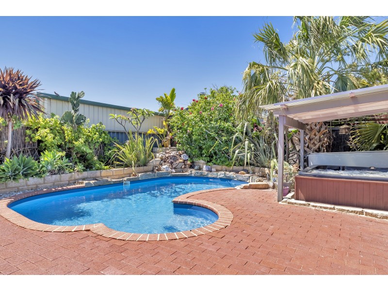57 Grand Ocean Boulevard, Port Kennedy WA 6172