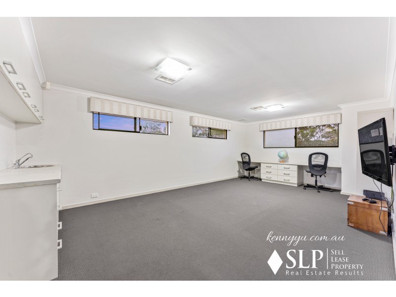 18 Susan Road, Madeley WA 6065