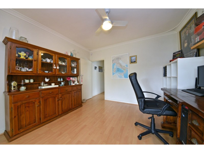 2 Balcombe Street, Westminster WA 6061