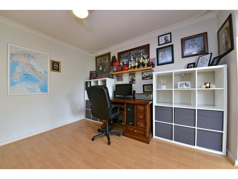 2 Balcombe Street, Westminster WA 6061