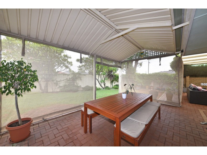 2 Balcombe Street, Westminster WA 6061