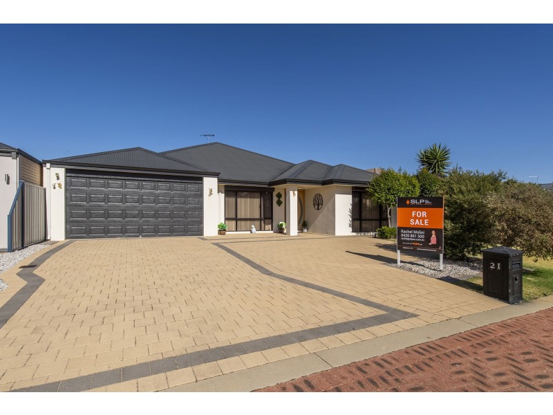21 St Pierre Loop, Meadow Springs WA 6210