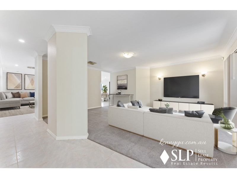 15 Bellerive Boulevard, Madeley WA 6065