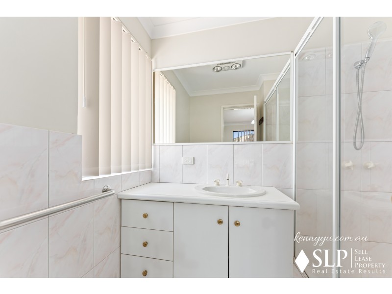 15 Bellerive Boulevard, Madeley WA 6065