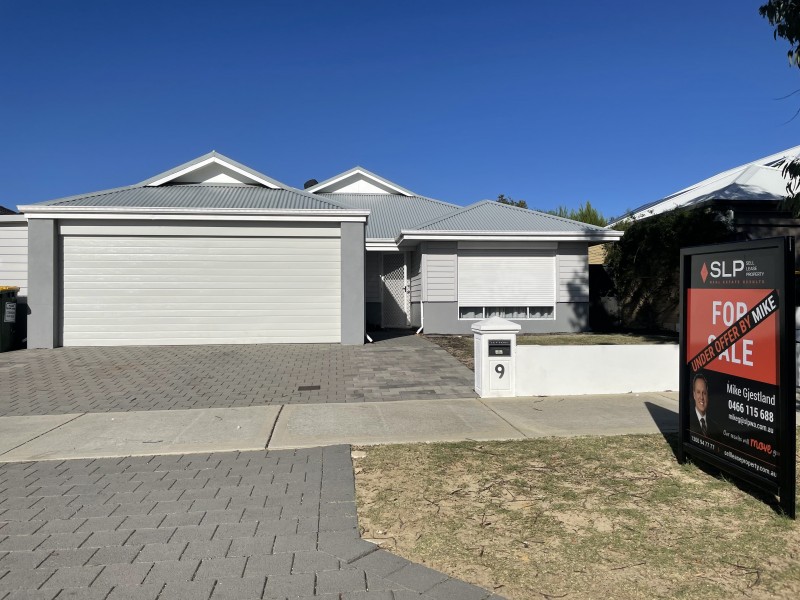 9 Joseph Banks Boulevard, Banksia Grove WA 6031